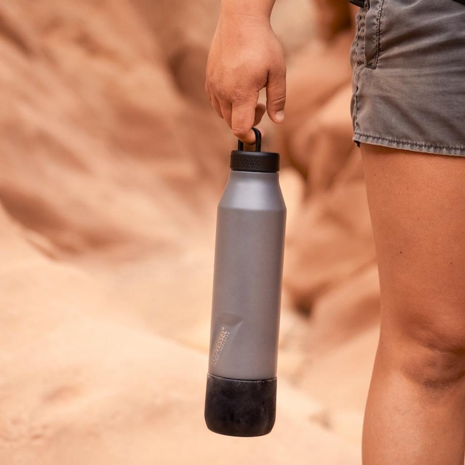 The Decanter – 25 oz Bottle with Removable Cup